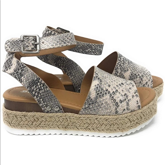 Soda Shoes - Snakeskin Flatform Espadrilles